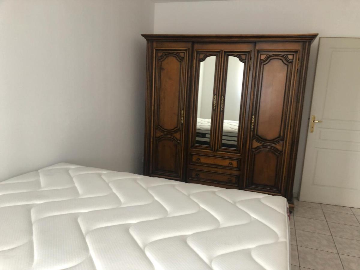 Superbe Appartement Vue Montagne Proximites Grandes Surfaces Poggi Exterior photo